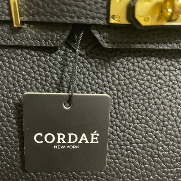 Cordae New York black bag Bags